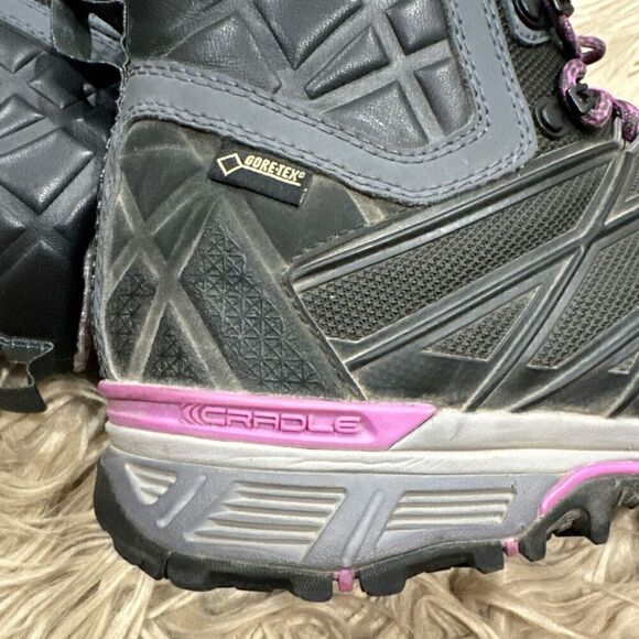 Ultra Hike II Mid GTX Boot - Women's size 11 - Picture 10 of 12